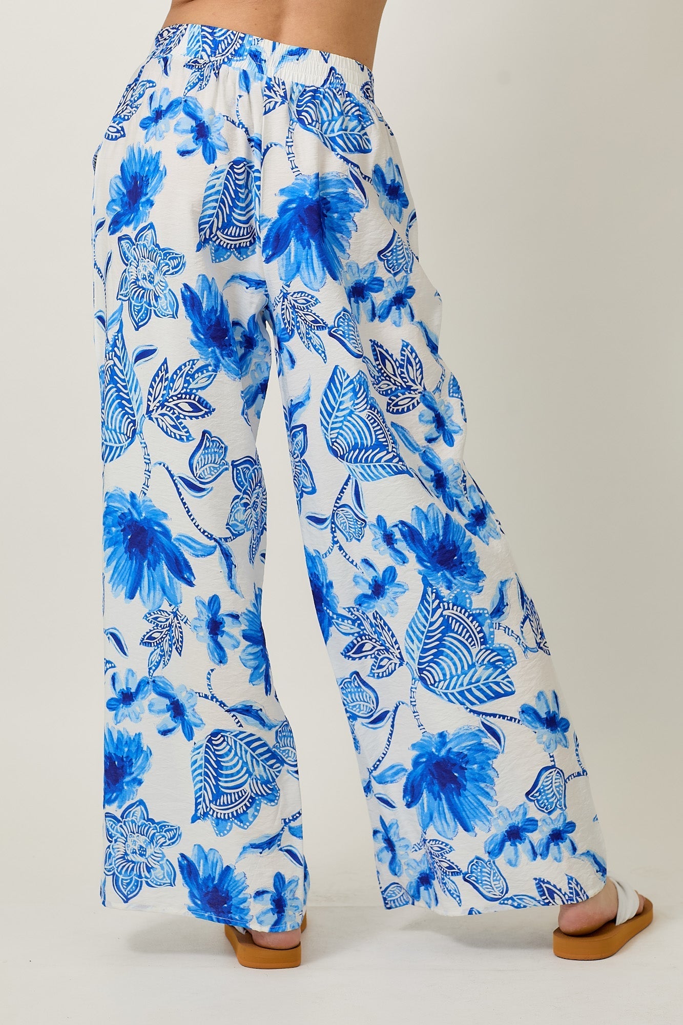 FLORAL PRINT WIDE LEG PANTS WITH POCKETS